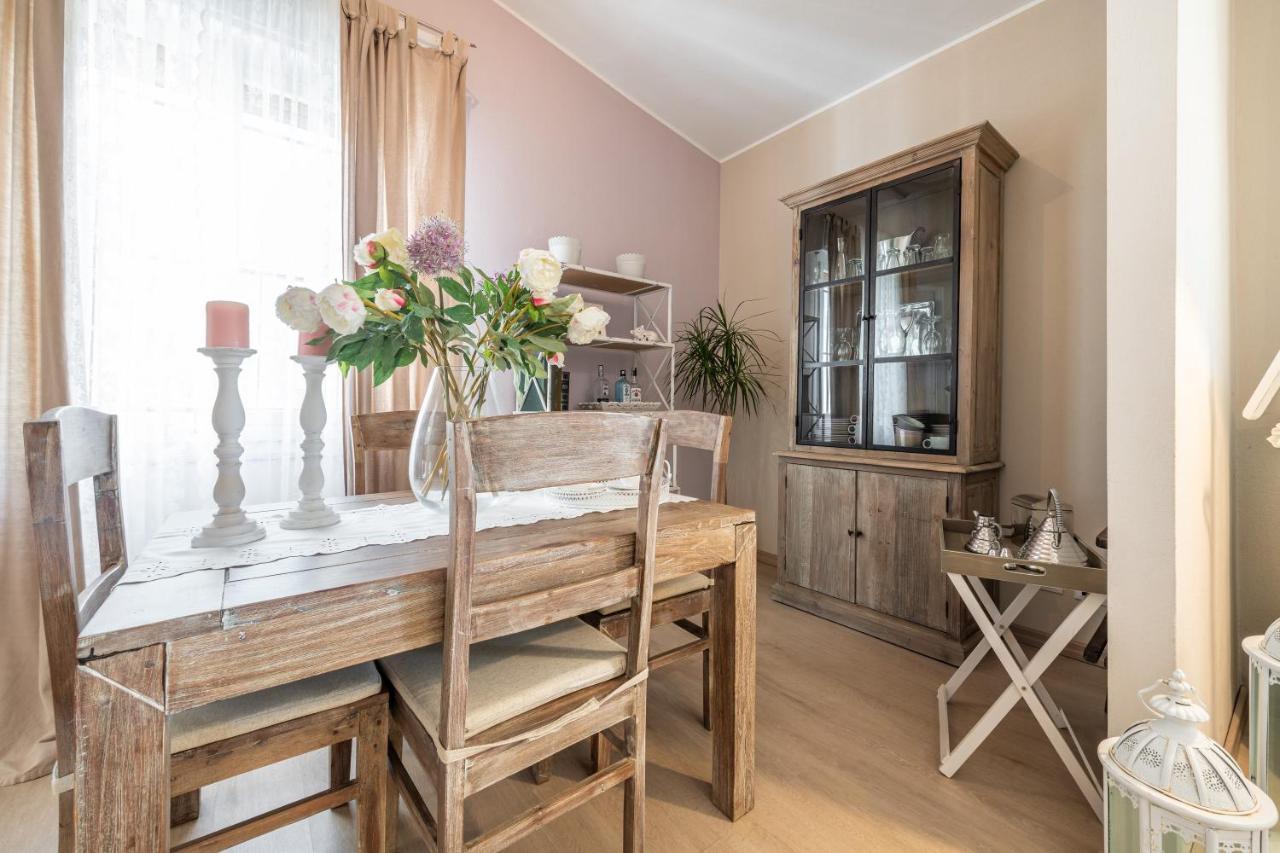 Villa Maria Beatrice Quartu SantʼElena Екстериор снимка