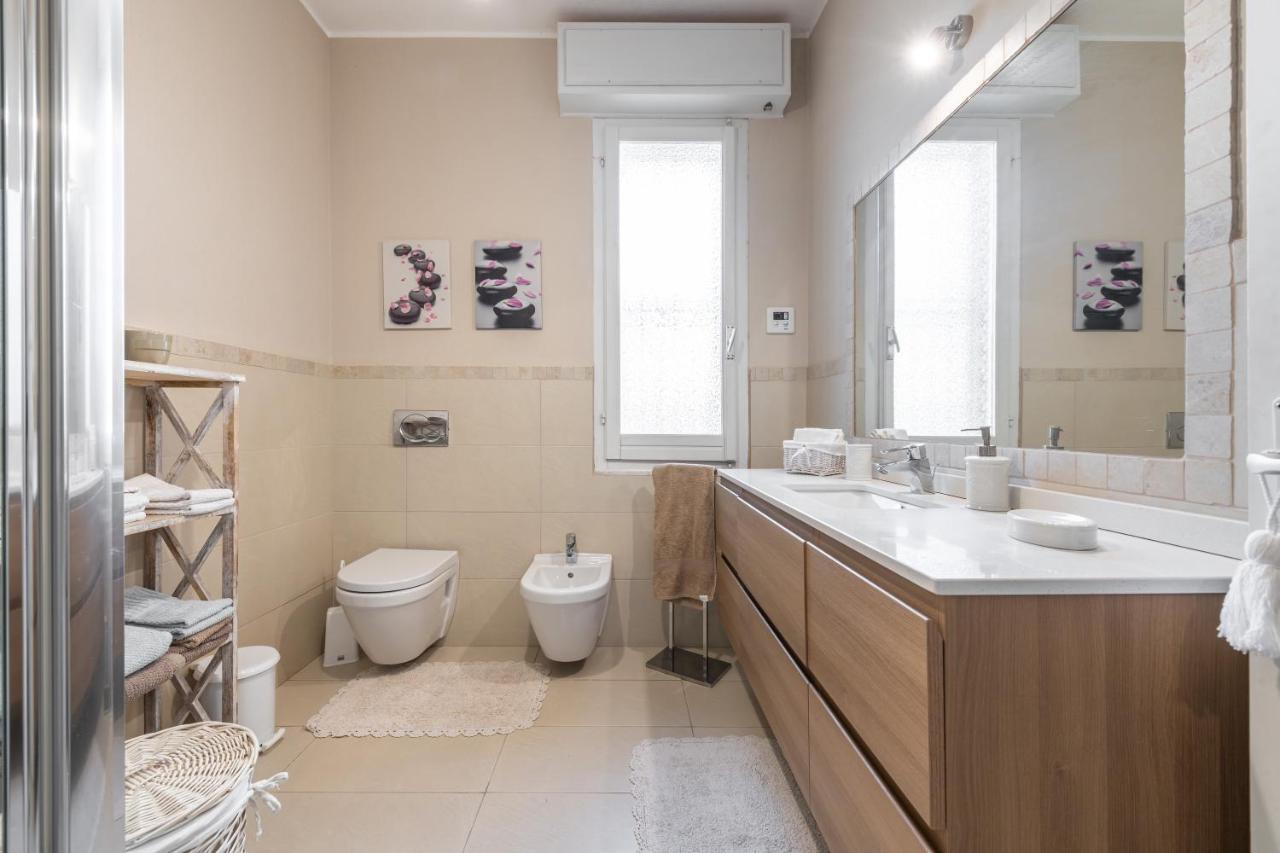 Villa Maria Beatrice Quartu SantʼElena Екстериор снимка