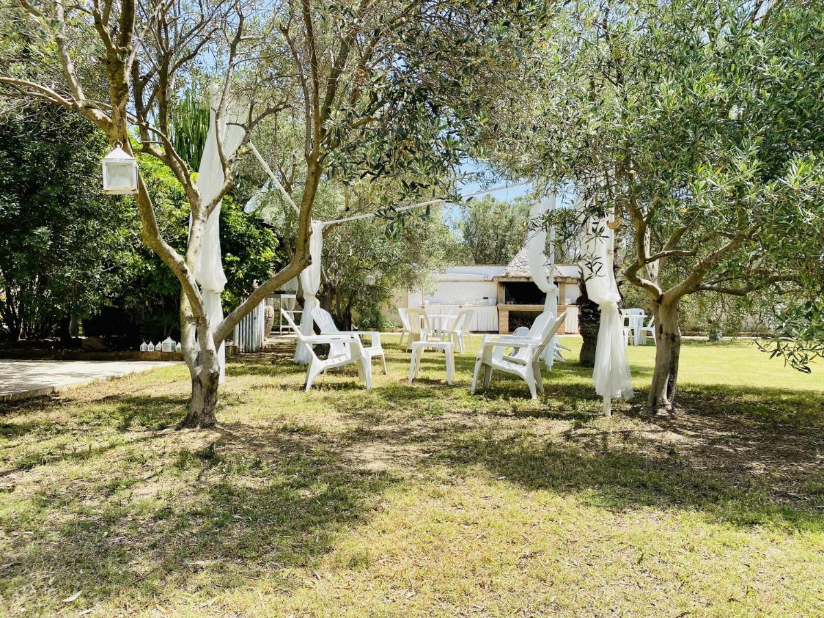 Villa Maria Beatrice Quartu SantʼElena Екстериор снимка